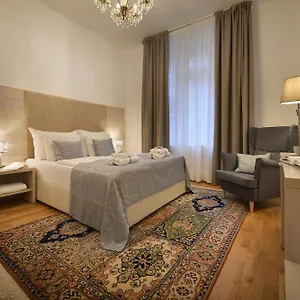 Aparthotel Old Town By Little King Praga